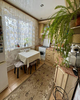 4-к квартира, вторичка, 60м2, 5/5 этаж
