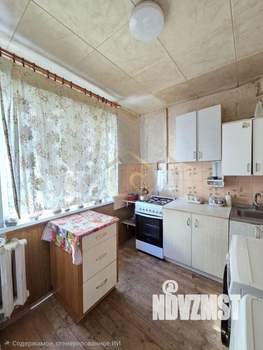 4-к квартира, вторичка, 60м2, 1/5 этаж