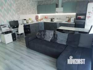 2-к квартира, вторичка, 63м2, 2/17 этаж