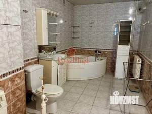 4-к квартира, вторичка, 141м2, 3/9 этаж