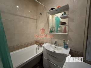 3-к квартира, вторичка, 59м2, 1/4 этаж