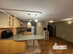 3-к квартира, вторичка, 110м2, 4/4 этаж