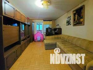 2-к квартира, вторичка, 74м2, 1/2 этаж