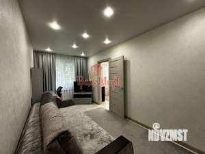 2-к квартира, вторичка, 45м2, 3/5 этаж