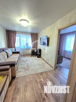 3-к квартира, вторичка, 50м2, 3/5 этаж