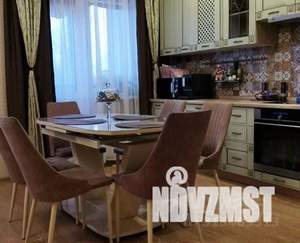 3-к квартира, вторичка, 113м2, 2/17 этаж