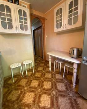 2-к квартира, вторичка, 46м2, 1/5 этаж