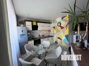 2-к квартира, вторичка, 56м2, 9/17 этаж