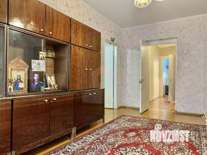 3-к квартира, вторичка, 62м2, 3/5 этаж