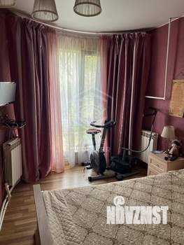 5-к квартира, вторичка, 160м2, 1/3 этаж