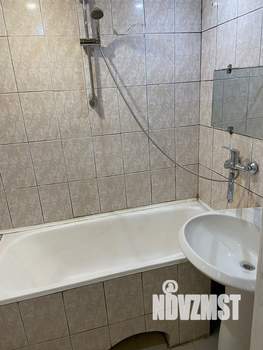 2-к квартира, вторичка, 52м2, 1/9 этаж