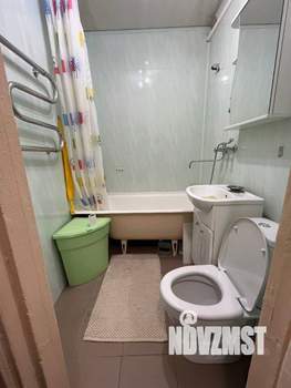 2-к квартира, вторичка, 44м2, 1/4 этаж