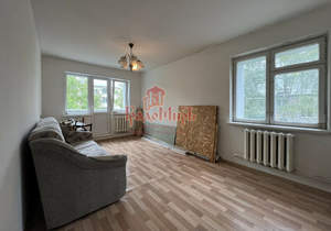 2-к квартира, вторичка, 43м2, 4/4 этаж