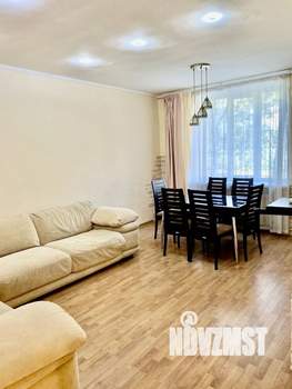 3-к квартира, вторичка, 75м2, 1/3 этаж