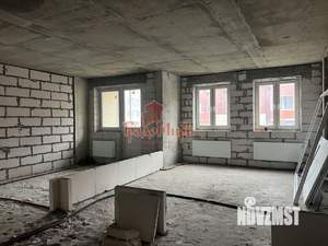 2-к квартира, вторичка, 54м2, 1/4 этаж