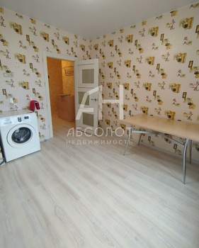 2-к квартира, вторичка, 65м2, 10/17 этаж