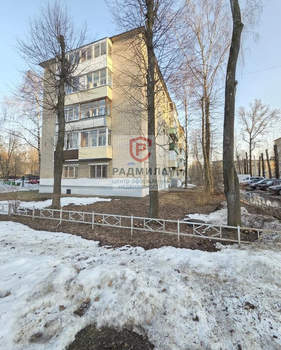 2-к квартира, вторичка, 39м2, 1/5 этаж