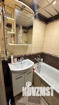 2-к квартира, вторичка, 49м2, 1/5 этаж