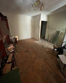 2-к квартира, вторичка, 42м2, 1/5 этаж