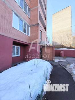 3-к квартира, вторичка, 68м2, 1/17 этаж