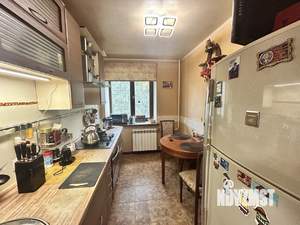 3-к квартира, вторичка, 58м2, 2/5 этаж