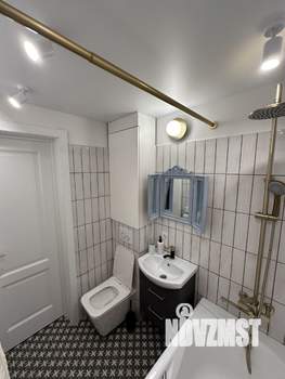 2-к квартира, вторичка, 39м2, 1/4 этаж