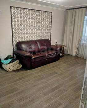 2-к квартира, вторичка, 43м2, 3/3 этаж