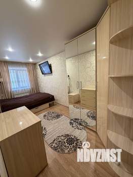 2-к квартира, вторичка, 42м2, 1/4 этаж