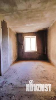 3-к квартира, вторичка, 94м2, 1/3 этаж