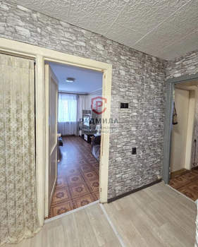 2-к квартира, вторичка, 39м2, 1/5 этаж