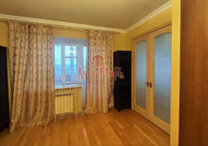 3-к квартира, вторичка, 80м2, 9/9 этаж