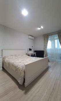 2-к квартира, вторичка, 80м2, 3/16 этаж