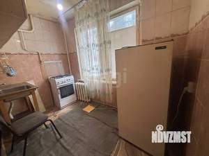2-к квартира, вторичка, 42м2, 1/5 этаж