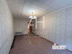 2-к квартира, вторичка, 47м2, 1/5 этаж