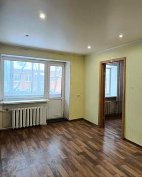 2-к квартира, вторичка, 44м2, 4/4 этаж