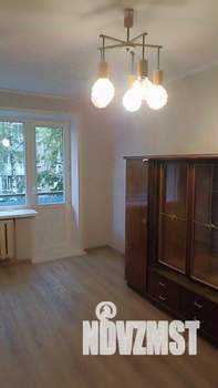 2-к квартира, вторичка, 42м2, 3/5 этаж