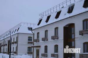 3-к квартира, вторичка, 96м2, 2/2 этаж