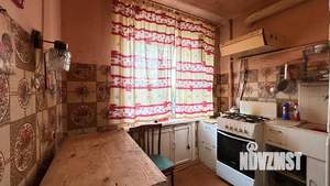 2-к квартира, вторичка, 42м2, 2/4 этаж