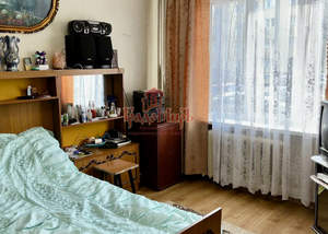 2-к квартира, вторичка, 42м2, 1/5 этаж