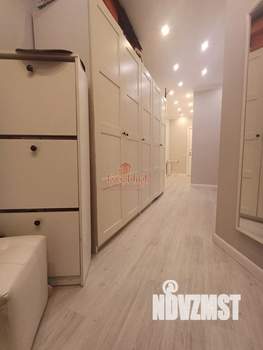 2-к квартира, вторичка, 72м2, 1/9 этаж