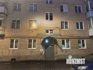 2-к квартира, вторичка, 42м2, 1/5 этаж