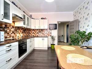 2-к квартира, вторичка, 74м2, 4/17 этаж