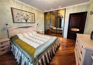 3-к квартира, вторичка, 104м2, 3/9 этаж