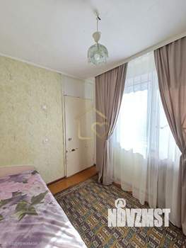 4-к квартира, вторичка, 60м2, 1/5 этаж
