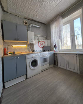 2-к квартира, вторичка, 42м2, 4/4 этаж