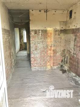 3-к квартира, вторичка, 61м2, 5/5 этаж