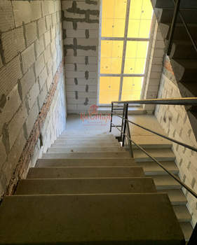 Студия квартира, вторичка, 33м2, 3/3 этаж