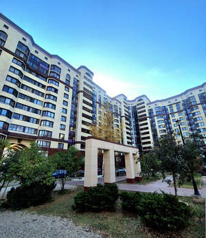 4-к квартира, вторичка, 100м2, 14/14 этаж